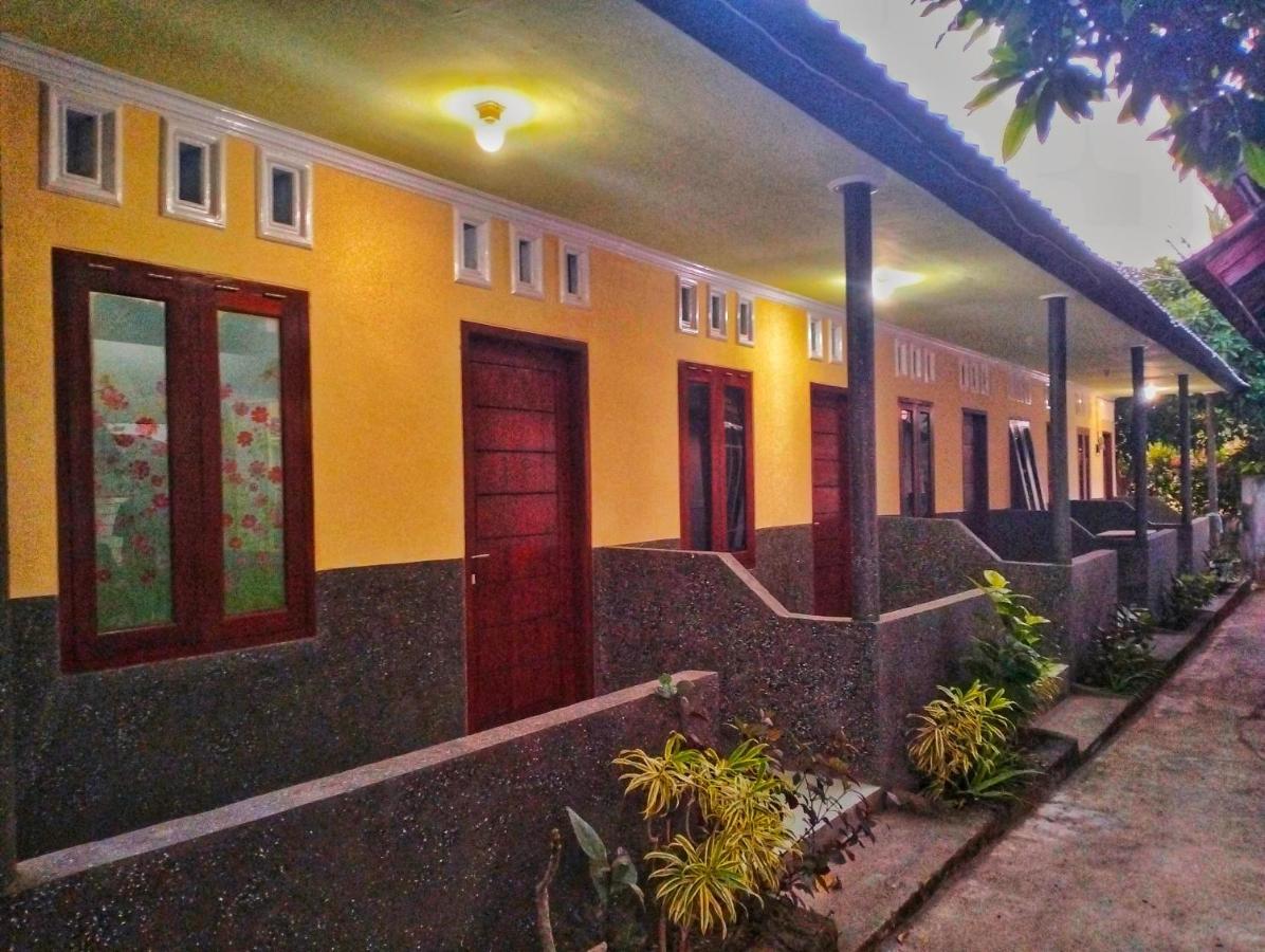 Mango Homestay Sekotong Kültér fotó
