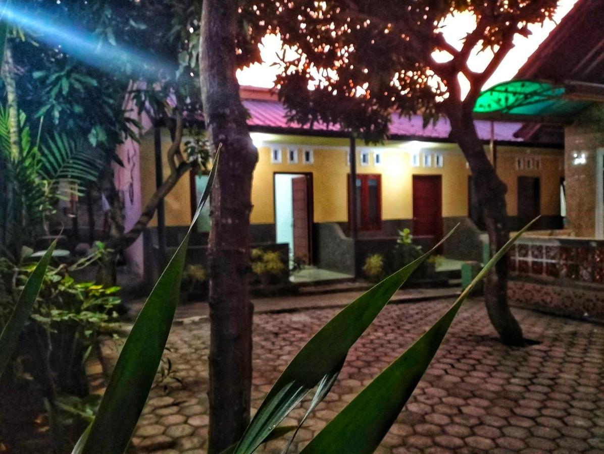 Mango Homestay Sekotong Kültér fotó